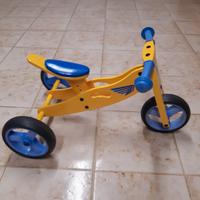 triciclo in legno 