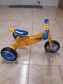 triciclo in legno 