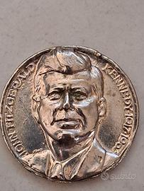 medaglia commemorativa Kennedy e Papa Giovanni 23