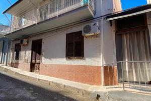 Palazzina indipendente con terrazza