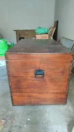 Baule in legno 60x61x101