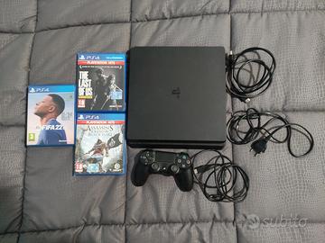 Ps4 Slim 1Tb completa con 3 giochi e controller