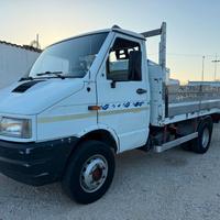 IVECO DAILY 59.12 CASSONE FISSO