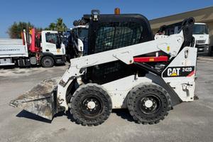 Minipala Caterpillar 242D