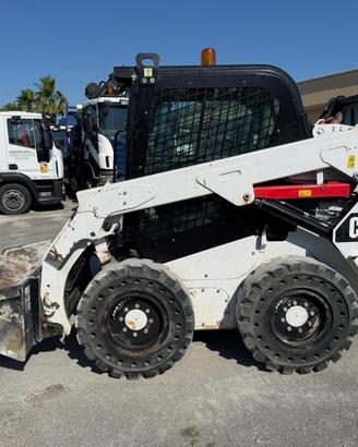 Minipala Caterpillar 242D