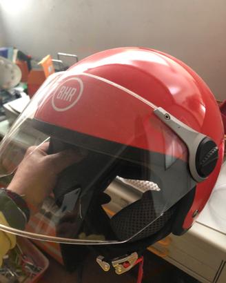 Caschi con visiera come nuovi-usati 5 volte