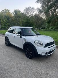 Mini country man R60 1.6 benz All4