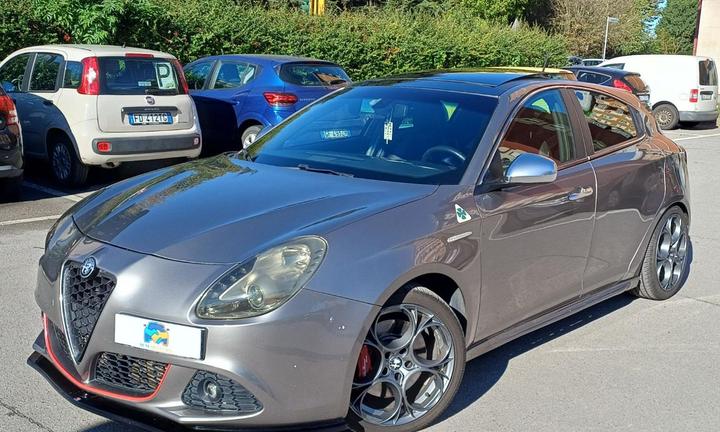 ALFA ROMEO Giulietta 1750 TBi Quadrifoglio Verde