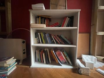 Libreria bianca