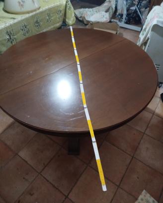 Tavolo rotondo vintage 