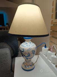 lume in ceramica di Caltagirone 