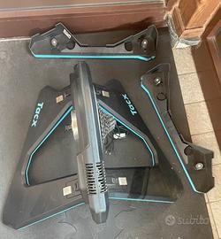 TACX NEO 2T Smart Trainer + cassetta SRAM 10-33