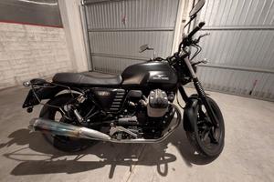 Moto Guzzi v7 II stone 2016