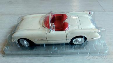 modellino Chevrolet cabriolet 1953
