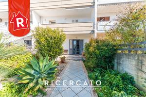 Bifamiliare indipendente Via Tito Livio 94, Castom