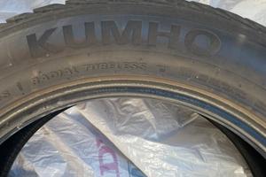 Gomme Invernali 215 55 R17