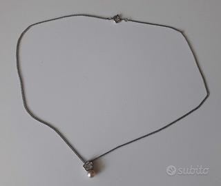 Catenina con ciondolo