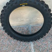 Pneumatico MAXXIX nuovo