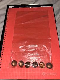 6 BOTTONI NUOVI,MAI USATI,IN METALLO(RAME)UGUALI