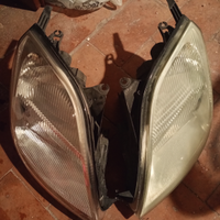 Fari e fanalini Ford Fiesta 2005