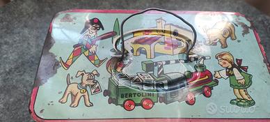 Scatola latta Bertolini anni 50 + ricettario