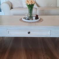 Tavolino da salotto in legno