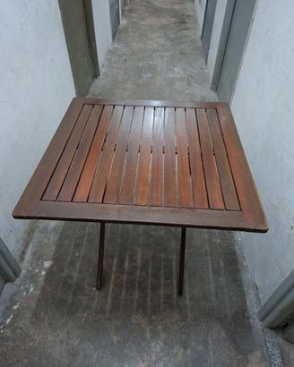 Tavolino pieghevole in legno massello