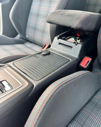 Coperchio vano porta oggetti GOLF 8