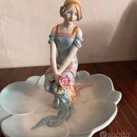 Piccola statua(17cm) liberty in ceramica Meissen