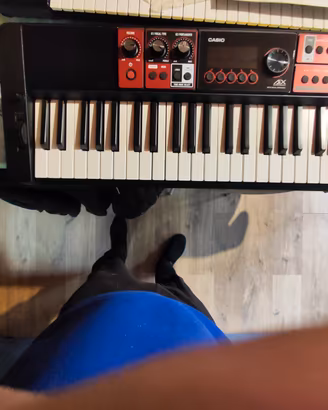 tastiera musicale Casio, non è un giocattolo 