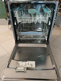 Lavastoviglie Ariston 