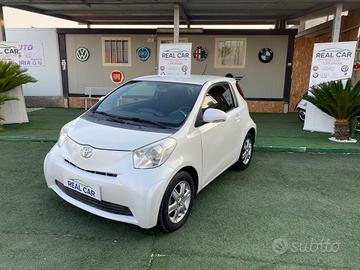 Toyota iQ Clima Benzina Neopatentati