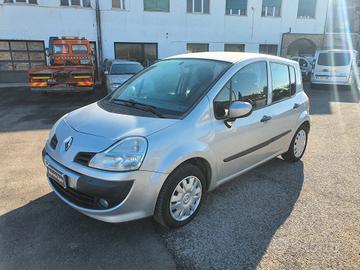 Renault Modus 1.5 dCi 85CV Dynamique