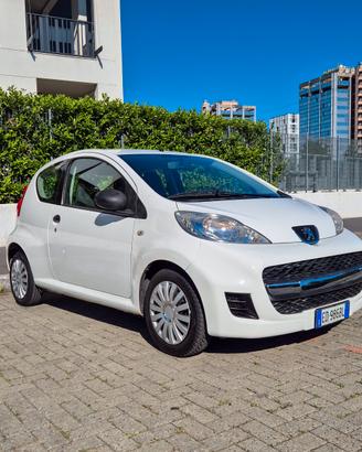 PEUGEOT 107 1.0 BENZINA 