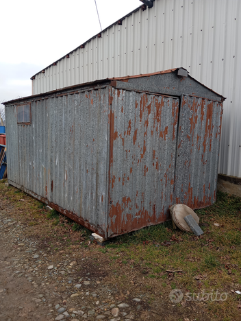 Garage in lamiera 4,40m x 2 m