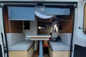 Jumper Citroen, NO omologato camper. 