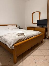 Camera da letto completa -  buone condizioni