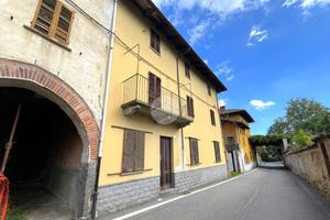CASA SEMINDIPENDENTE A ANDORNO MICCA