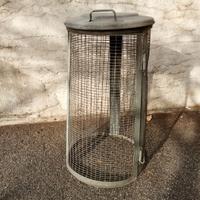 Trespolo portarifiuti cesto in metallo zincato