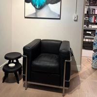 ALIVAR poltrona LC2 in pelle nera