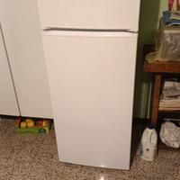 Lavatrice è frigo 200€ armadio 5 ante (2,50m) 200€