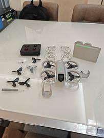 Dji Neo Flight More con accessori e DJI CARE