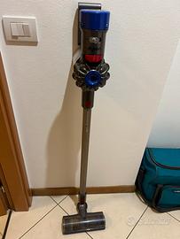 Dyson v8