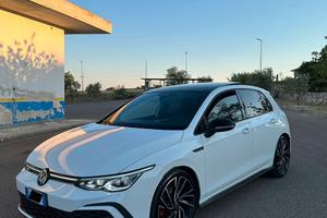 Volkswagen Golf 8 GTD 2.0 200 CV