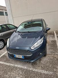 Ford Fiesta 1.2 Gpl/benz TITANIUM