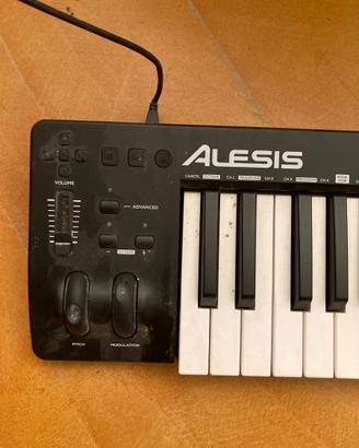 Alesis Q49 MK2 tastiera digitale