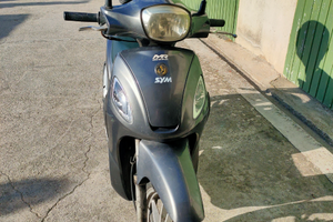 Scooter SYM 125