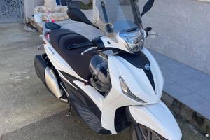 Piaggio Beverly 400 - 2023