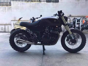 Honda gsx 550 cafe racer