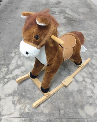 cavalluccio a dondolo 